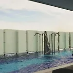 Lovely Majestic Condo For Big Group With Pool